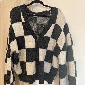 Double Zero Black and White Checkered Cardigan